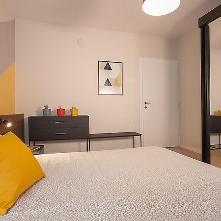 A&B Apartment Skopje Bagian luar foto